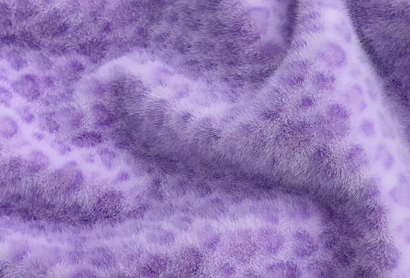 Umělá norková tkanina s leopardím potiskem o šířce 160 mm Umělá norková tkanina s leopardím potiskem o šířce 160 mm